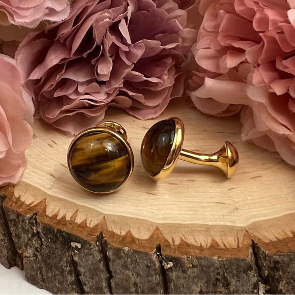 Elegant Round Brown & Gold Striped Tiger’s Eye Cufflinks - Picture 8 of 17